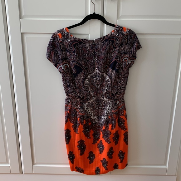 Club Monaco silk dress - Picture 2 of 3